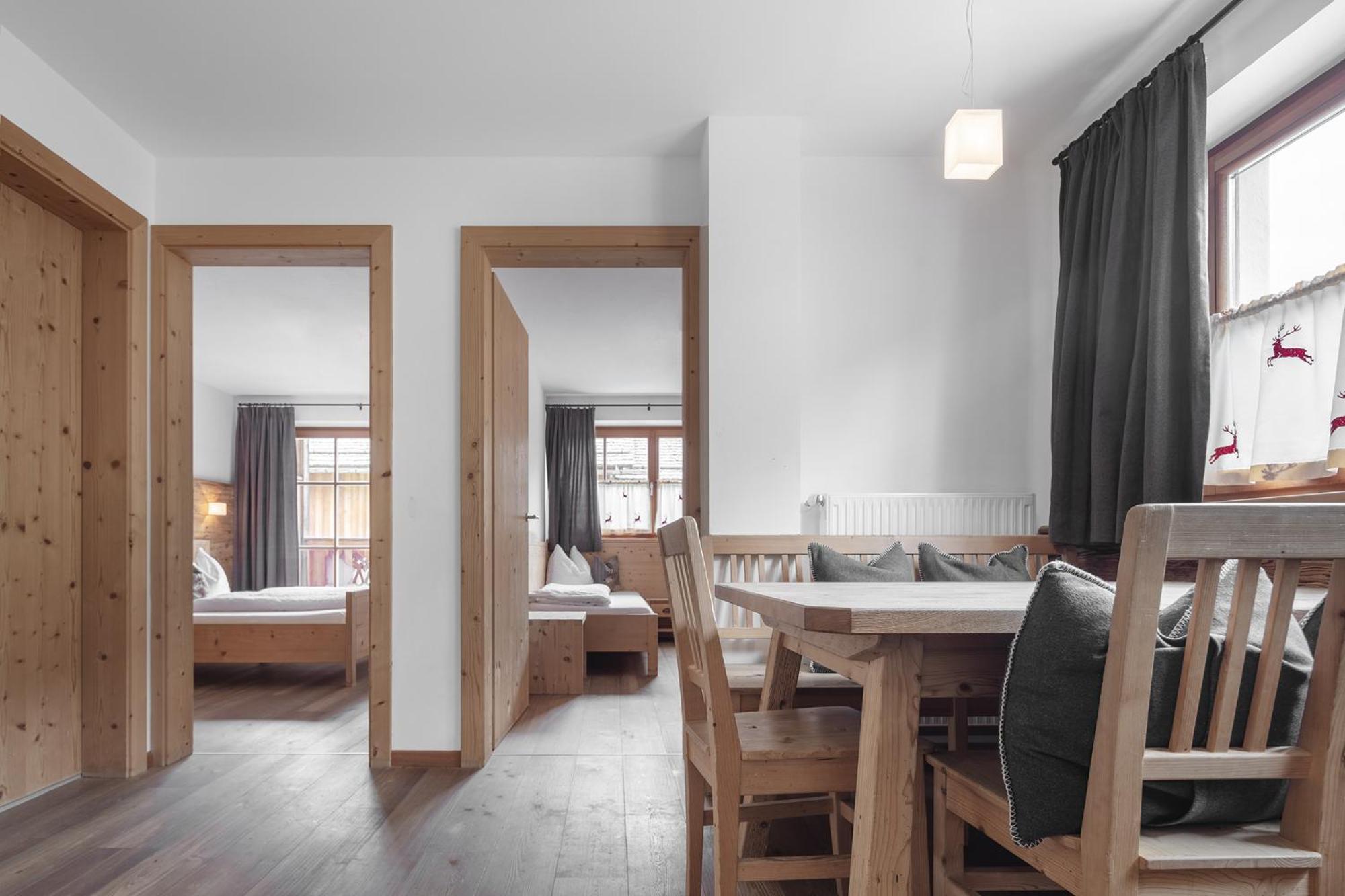Chalet Ciasa Tino & Sara - Belaval Apartments Corvara In Badia Exterior photo