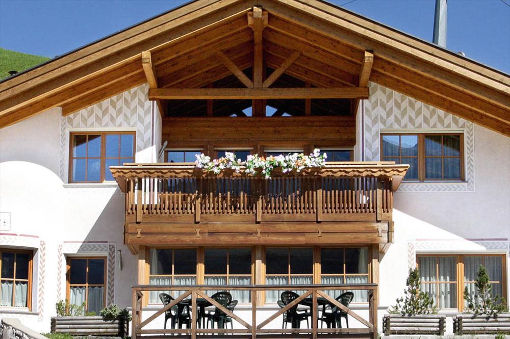 Chalet Ciasa Tino & Sara - Belaval Apartments Corvara In Badia Exterior photo